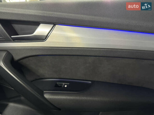 Серый Ауди Ку 5, объемом двигателя 1.97 л и пробегом 131 тыс. км за 35000 $, фото 35 на Automoto.ua