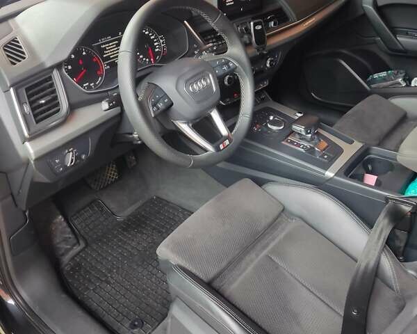 Сірий Ауді Ку 5, об'ємом двигуна 1.97 л та пробігом 81 тис. км за 22000 $, фото 13 на Automoto.ua