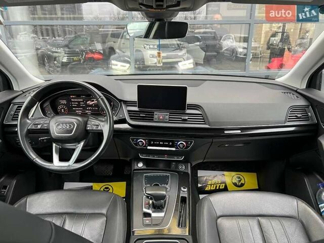 Серый Ауди Ку 5, объемом двигателя 1.98 л и пробегом 108 тыс. км за 25000 $, фото 16 на Automoto.ua