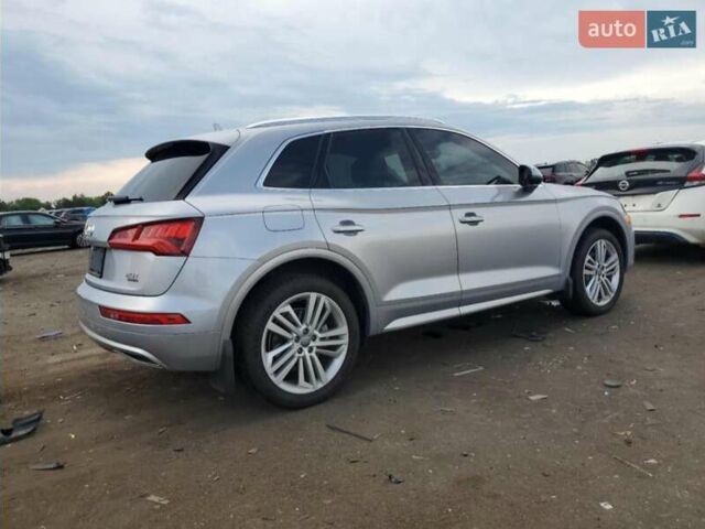 Серый Ауди Ку 5, объемом двигателя 1.98 л и пробегом 168 тыс. км за 18600 $, фото 2 на Automoto.ua