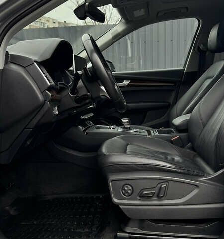 Сірий Ауді Ку 5, об'ємом двигуна 1.99 л та пробігом 84 тис. км за 31000 $, фото 21 на Automoto.ua