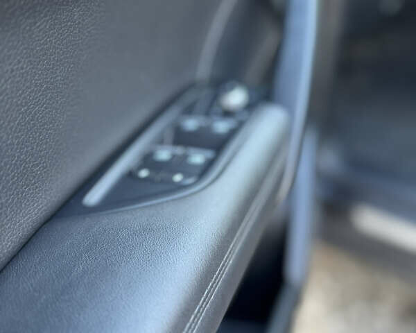 Сірий Ауді Ку 5, об'ємом двигуна 1.98 л та пробігом 185 тис. км за 24500 $, фото 39 на Automoto.ua