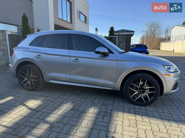 Серый Ауди Ку 5, объемом двигателя 1.98 л и пробегом 206 тыс. км за 23800 $, фото 3 на Automoto.ua