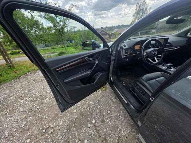 Серый Ауди Ку 5, объемом двигателя 2 л и пробегом 91 тыс. км за 30300 $, фото 18 на Automoto.ua