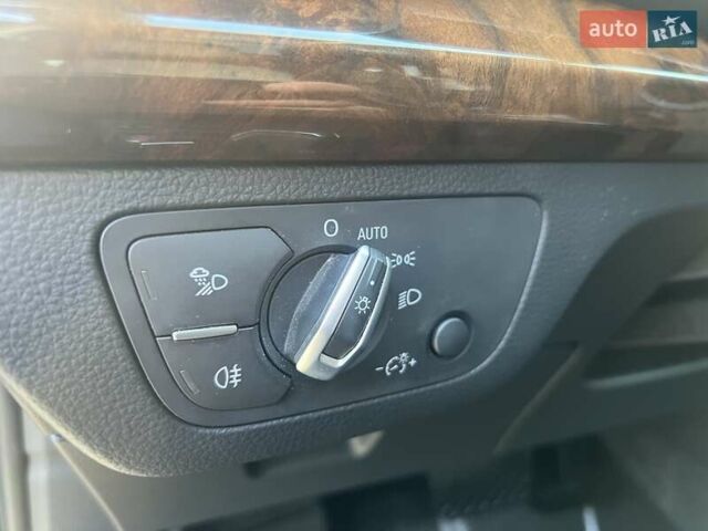 Серый Ауди Ку 5, объемом двигателя 2 л и пробегом 250 тыс. км за 18900 $, фото 30 на Automoto.ua