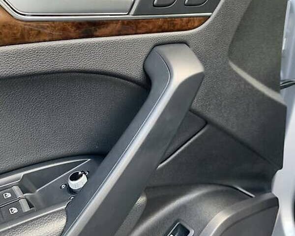 Серый Ауди Ку 5, объемом двигателя 1.98 л и пробегом 97 тыс. км за 27100 $, фото 7 на Automoto.ua