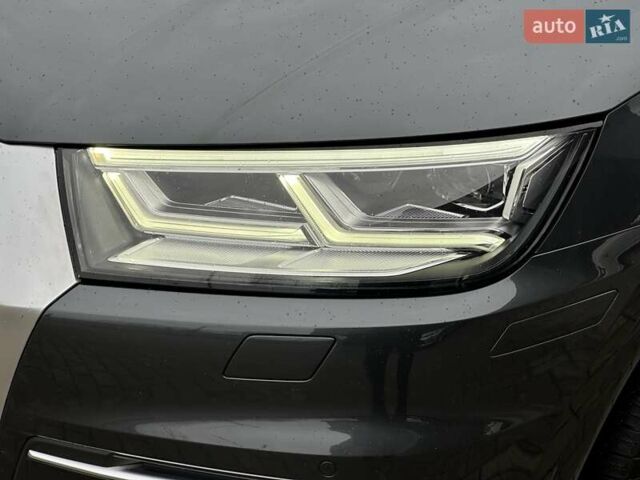 Сірий Ауді Ку 5, об'ємом двигуна 1.98 л та пробігом 179 тис. км за 26900 $, фото 5 на Automoto.ua