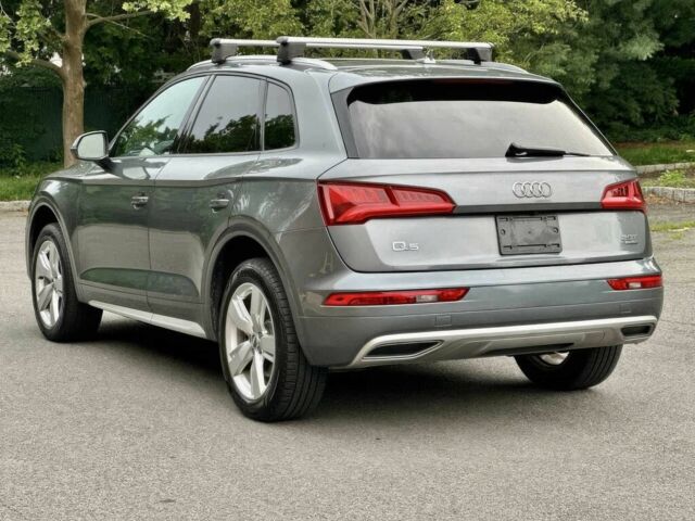 Ауди Ку 5 2018 в Одессе на Automoto.ua Серый Ауди Ку 5, объемом двигателя 2 л и пробегом 44 тыс. км за 8200 $, фото 6 на Automoto.ua