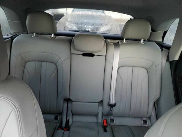 Серый Ауди Ку 5, объемом двигателя 2 л и пробегом 68 тыс. км за 8000 $, фото 10 на Automoto.ua