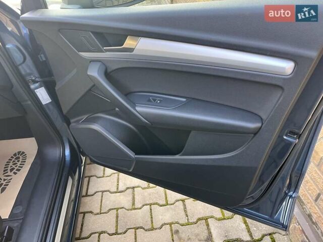 Сірий Ауді Ку 5, об'ємом двигуна 1.97 л та пробігом 169 тис. км за 27500 $, фото 23 на Automoto.ua