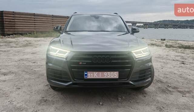 Серый Ауди Ку 5, объемом двигателя 1.98 л и пробегом 102 тыс. км за 27500 $, фото 9 на Automoto.ua