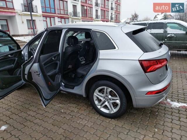 Сірий Ауді Ку 5, об'ємом двигуна 1.98 л та пробігом 122 тис. км за 23800 $, фото 8 на Automoto.ua