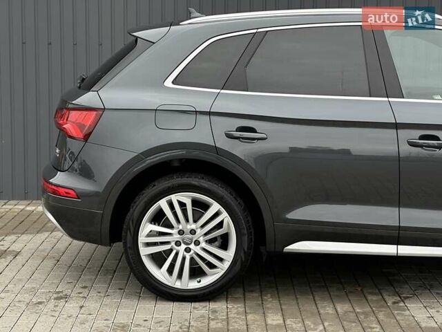 Сірий Ауді Ку 5, об'ємом двигуна 1.98 л та пробігом 179 тис. км за 26900 $, фото 9 на Automoto.ua