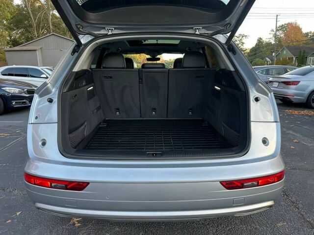 Серый Ауди Ку 5, объемом двигателя 2 л и пробегом 30 тыс. км за 7700 $, фото 14 на Automoto.ua