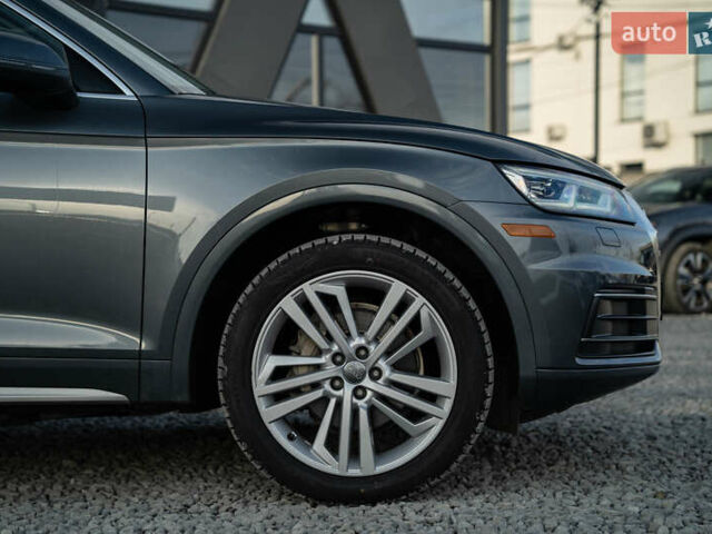 Серый Ауди Ку 5, объемом двигателя 1.98 л и пробегом 127 тыс. км за 27500 $, фото 10 на Automoto.ua