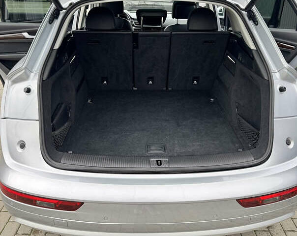 Серый Ауди Ку 5, объемом двигателя 1.98 л и пробегом 84 тыс. км за 29500 $, фото 42 на Automoto.ua