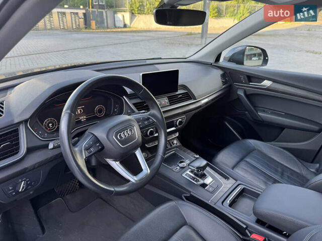 Серый Ауди Ку 5, объемом двигателя 1.98 л и пробегом 98 тыс. км за 25900 $, фото 16 на Automoto.ua