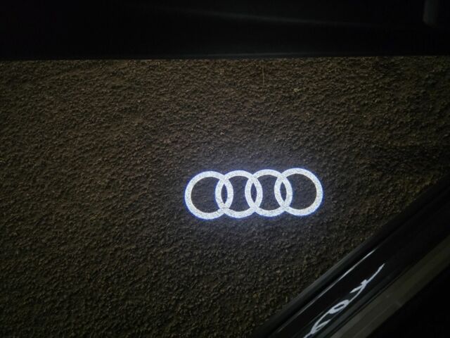 Серый Ауди Ку 5, объемом двигателя 2 л и пробегом 91 тыс. км за 30300 $, фото 23 на Automoto.ua