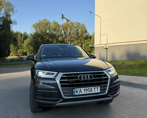 Сірий Ауді Ку 5, об'ємом двигуна 1.98 л та пробігом 169 тис. км за 22300 $, фото 8 на Automoto.ua