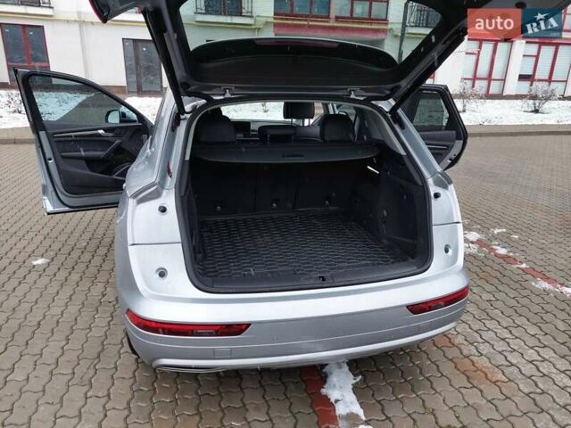 Сірий Ауді Ку 5, об'ємом двигуна 1.98 л та пробігом 122 тис. км за 23800 $, фото 10 на Automoto.ua