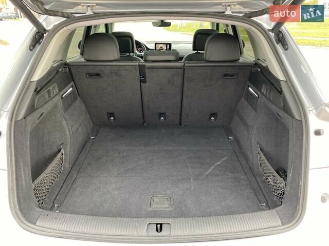 Сірий Ауді Ку 5, об'ємом двигуна 1.98 л та пробігом 84 тис. км за 27900 $, фото 23 на Automoto.ua