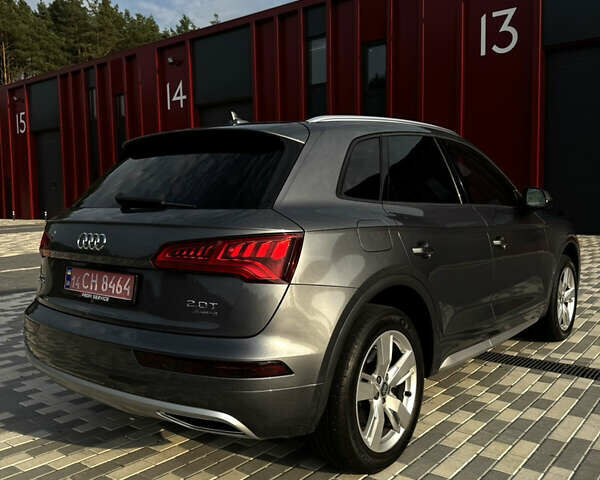 Серый Ауди Ку 5, объемом двигателя 2 л и пробегом 158 тыс. км за 24999 $, фото 5 на Automoto.ua