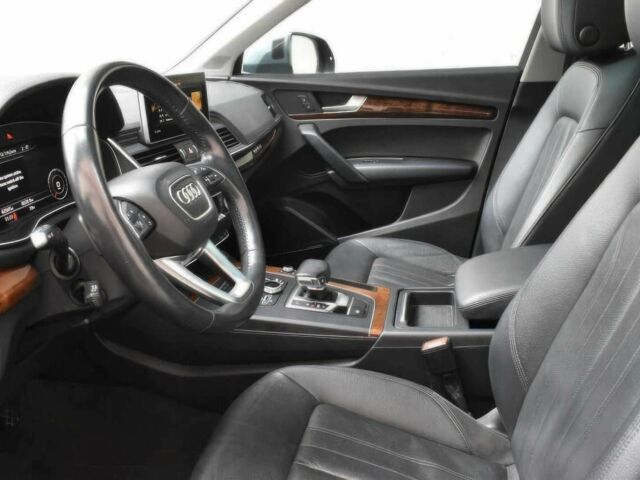 Серый Ауди Ку 5, объемом двигателя 2 л и пробегом 43 тыс. км за 18600 $, фото 7 на Automoto.ua