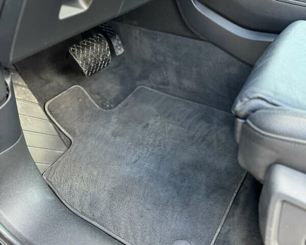 Сірий Ауді Ку 5, об'ємом двигуна 1.98 л та пробігом 185 тис. км за 24500 $, фото 38 на Automoto.ua