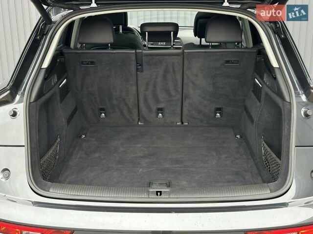 Сірий Ауді Ку 5, об'ємом двигуна 1.98 л та пробігом 179 тис. км за 26900 $, фото 19 на Automoto.ua