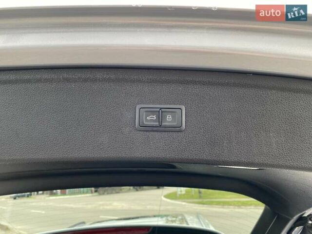 Сірий Ауді Ку 5, об'ємом двигуна 1.98 л та пробігом 84 тис. км за 27900 $, фото 25 на Automoto.ua