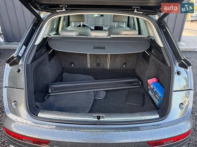 Сірий Ауді Ку 5, об'ємом двигуна 3 л та пробігом 174 тис. км за 40800 $, фото 32 на Automoto.ua