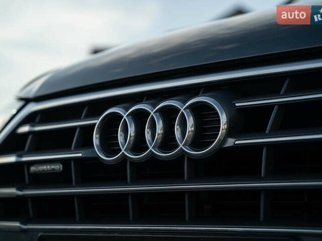 Серый Ауди Ку 5, объемом двигателя 1.98 л и пробегом 127 тыс. км за 27500 $, фото 12 на Automoto.ua