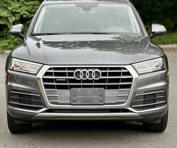 Сірий Ауді Ку 5, об'ємом двигуна 2 л та пробігом 113 тис. км за 19500 $, фото 1 на Automoto.ua