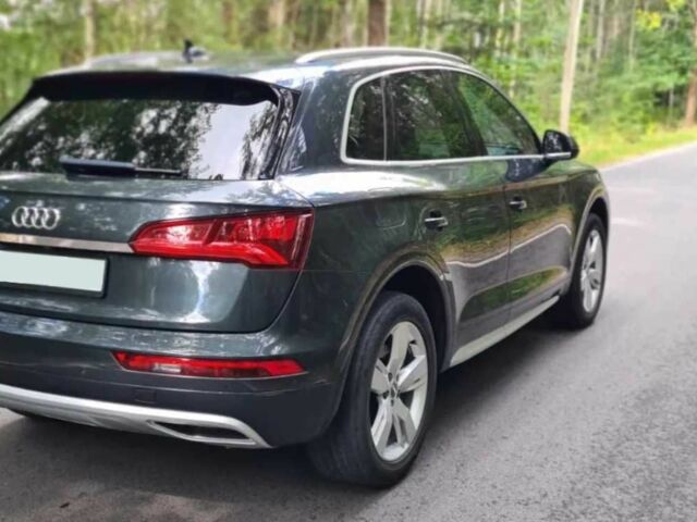 Серый Ауди Ку 5, объемом двигателя 2 л и пробегом 83 тыс. км за 15000 $, фото 5 на Automoto.ua