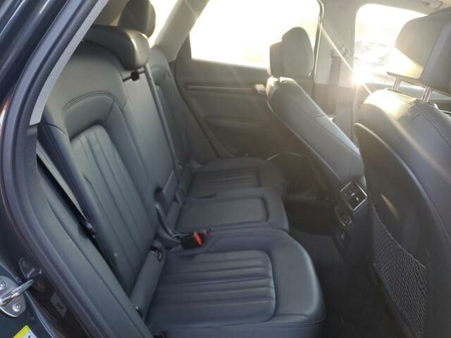 Серый Ауди Ку 5, объемом двигателя 2 л и пробегом 134 тыс. км за 20000 $, фото 10 на Automoto.ua