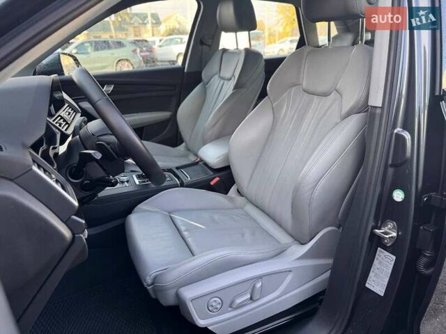 Сірий Ауді Ку 5, об'ємом двигуна 3 л та пробігом 174 тис. км за 40800 $, фото 14 на Automoto.ua