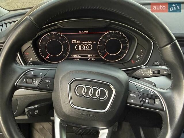 Сірий Ауді Ку 5, об'ємом двигуна 1.98 л та пробігом 129 тис. км за 25000 $, фото 32 на Automoto.ua