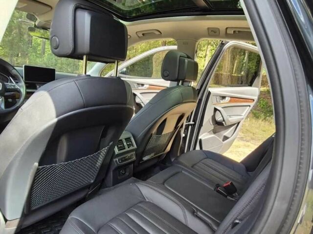 Серый Ауди Ку 5, объемом двигателя 2 л и пробегом 83 тыс. км за 15000 $, фото 23 на Automoto.ua