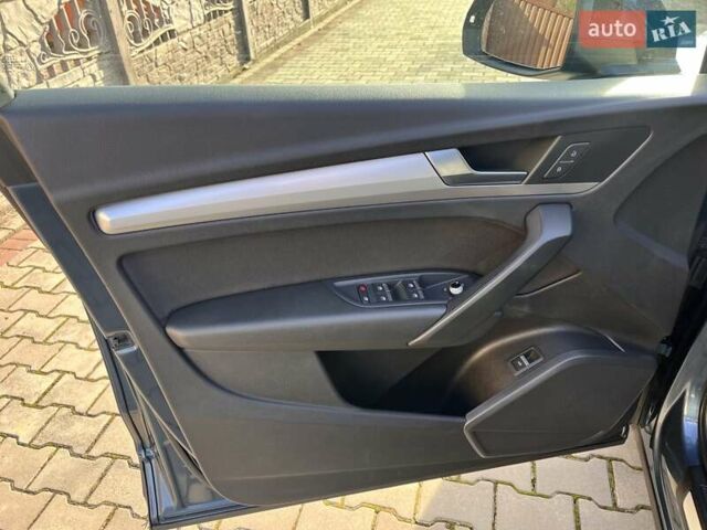 Сірий Ауді Ку 5, об'ємом двигуна 1.97 л та пробігом 169 тис. км за 27500 $, фото 10 на Automoto.ua