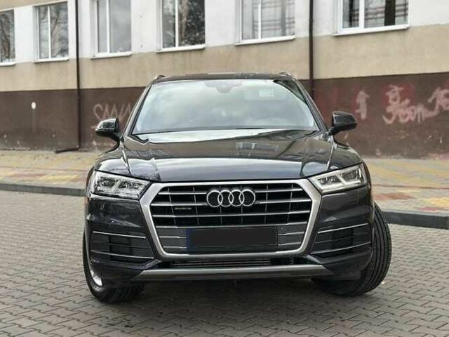 Сірий Ауді Ку 5, об'ємом двигуна 2 л та пробігом 80 тис. км за 19400 $, фото 2 на Automoto.ua