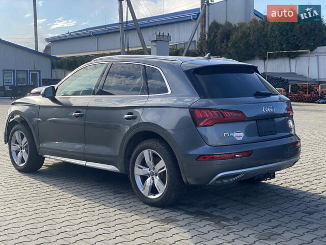 Серый Ауди Ку 5, объемом двигателя 1.98 л и пробегом 157 тыс. км за 14900 $, фото 3 на Automoto.ua