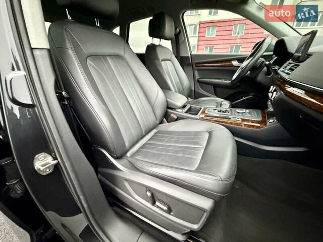 Сірий Ауді Ку 5, об'ємом двигуна 2 л та пробігом 136 тис. км за 24999 $, фото 56 на Automoto.ua