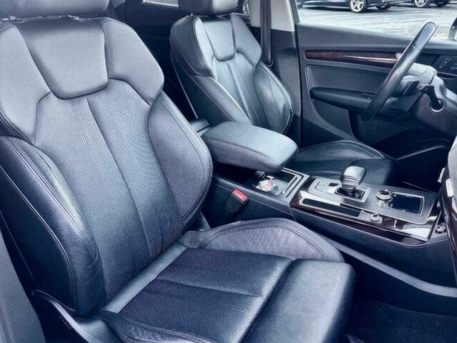 Серый Ауди Ку 5, объемом двигателя 2 л и пробегом 30 тыс. км за 5650 $, фото 7 на Automoto.ua