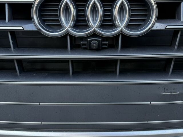 Серый Ауди Ку 5, объемом двигателя 2 л и пробегом 148 тыс. км за 20550 $, фото 6 на Automoto.ua