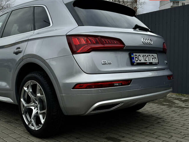 Серый Ауди Ку 5, объемом двигателя 1.98 л и пробегом 84 тыс. км за 29500 $, фото 25 на Automoto.ua