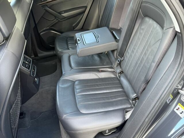 Сірий Ауді Ку 5, об'ємом двигуна 2 л та пробігом 220 тис. км за 21000 $, фото 14 на Automoto.ua