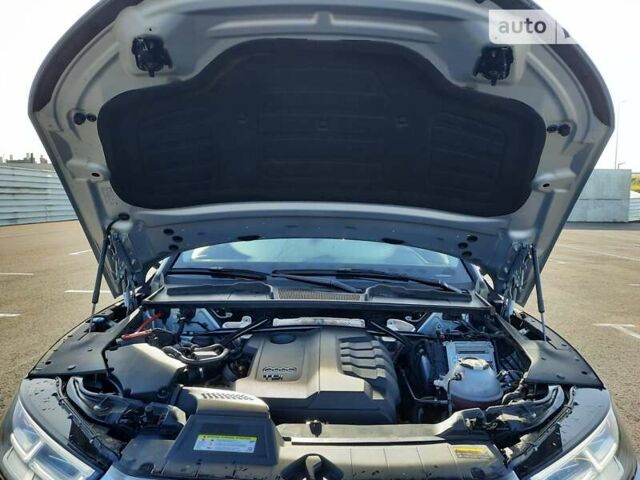 Серый Ауди Ку 5, объемом двигателя 2 л и пробегом 140 тыс. км за 30800 $, фото 28 на Automoto.ua