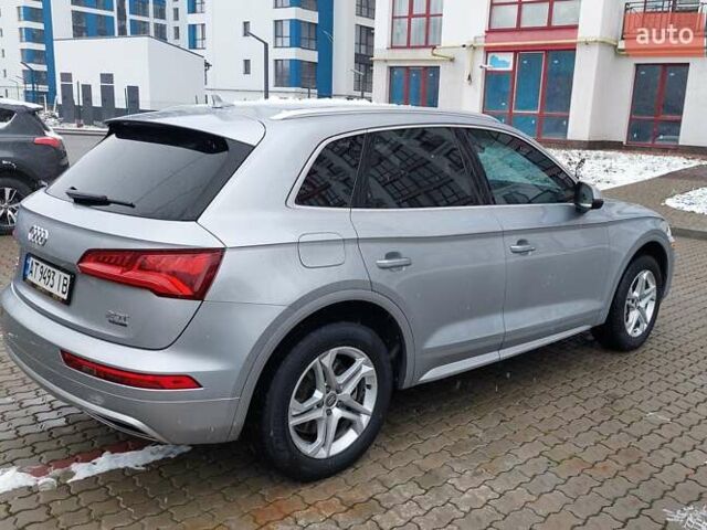Сірий Ауді Ку 5, об'ємом двигуна 1.98 л та пробігом 122 тис. км за 23800 $, фото 3 на Automoto.ua