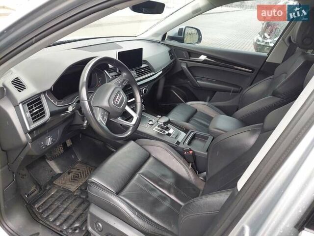 Сірий Ауді Ку 5, об'ємом двигуна 1.98 л та пробігом 122 тис. км за 23800 $, фото 23 на Automoto.ua