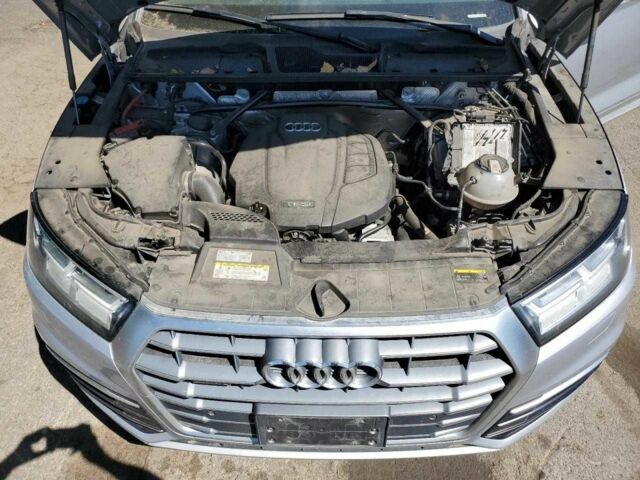 Сірий Ауді Ку 5, об'ємом двигуна 0 л та пробігом 54 тис. км за 6000 $, фото 11 на Automoto.ua